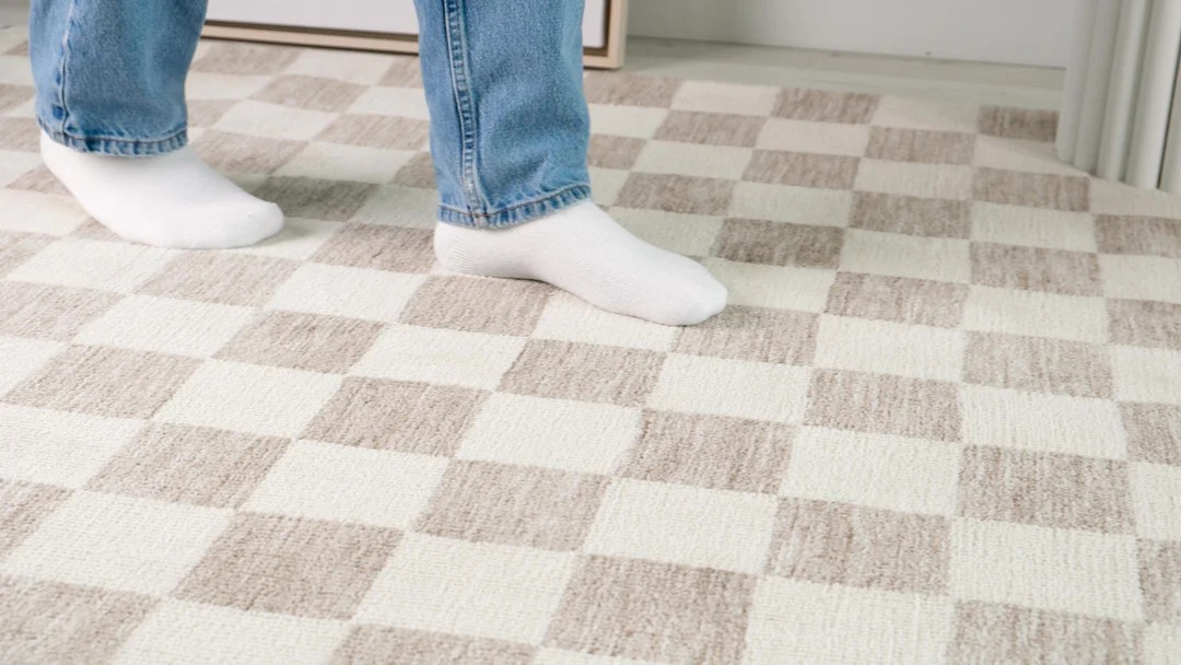 Leela Checker Rug | Style: 5002