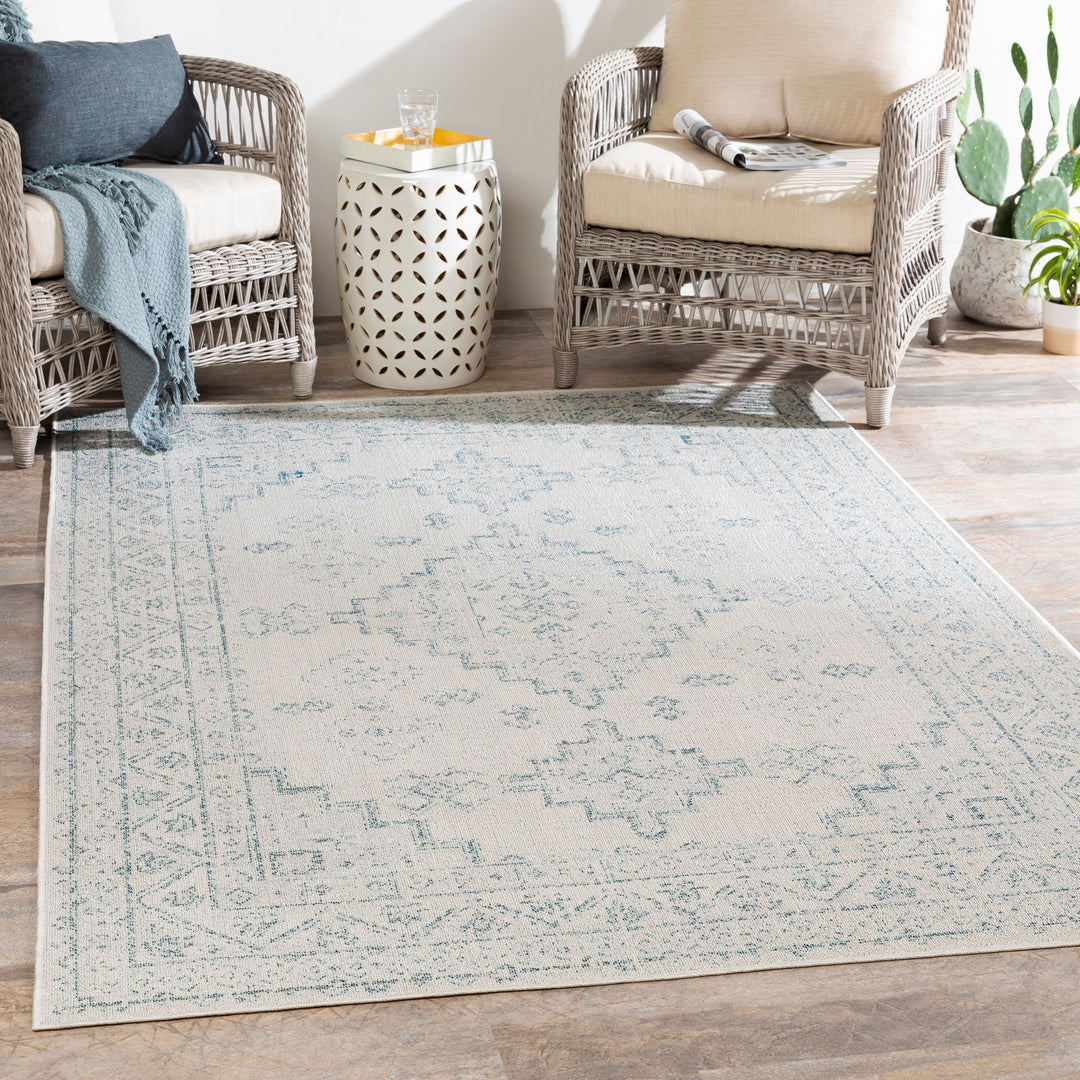 Veranda Outdoor Rug